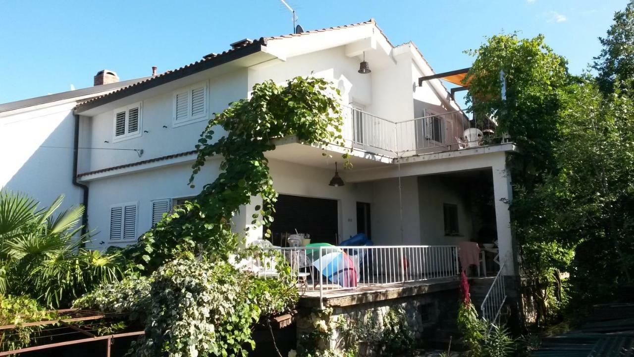 Apartmani Rasan Malinska Eksteriør billede